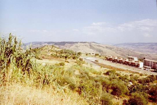  Tot' sta zon' a da es cupert' d� palazzin', fra qualche ann' 