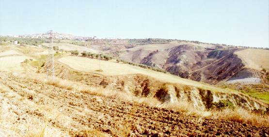   'n gap' a serr' >
</center>
  </font>
  <p align=